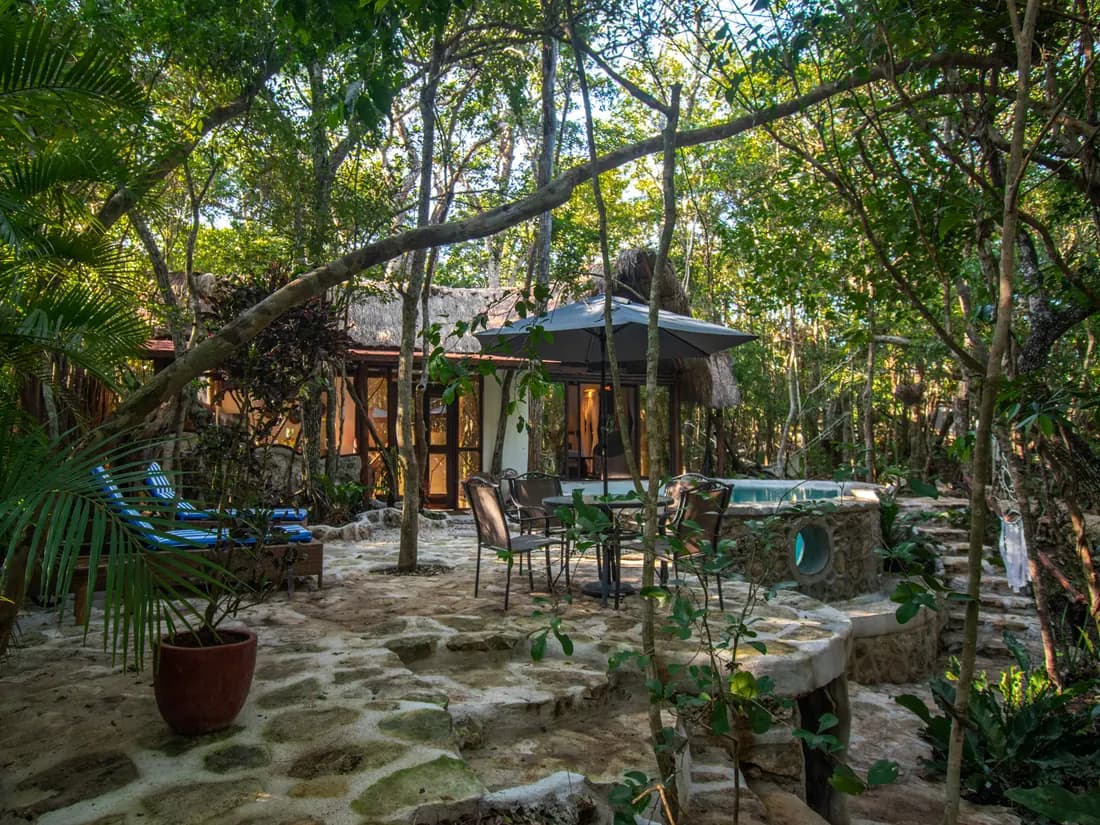 Conscious eco-cabin in the Maya Jungle, Pepem retreat center in Tulum (3)
