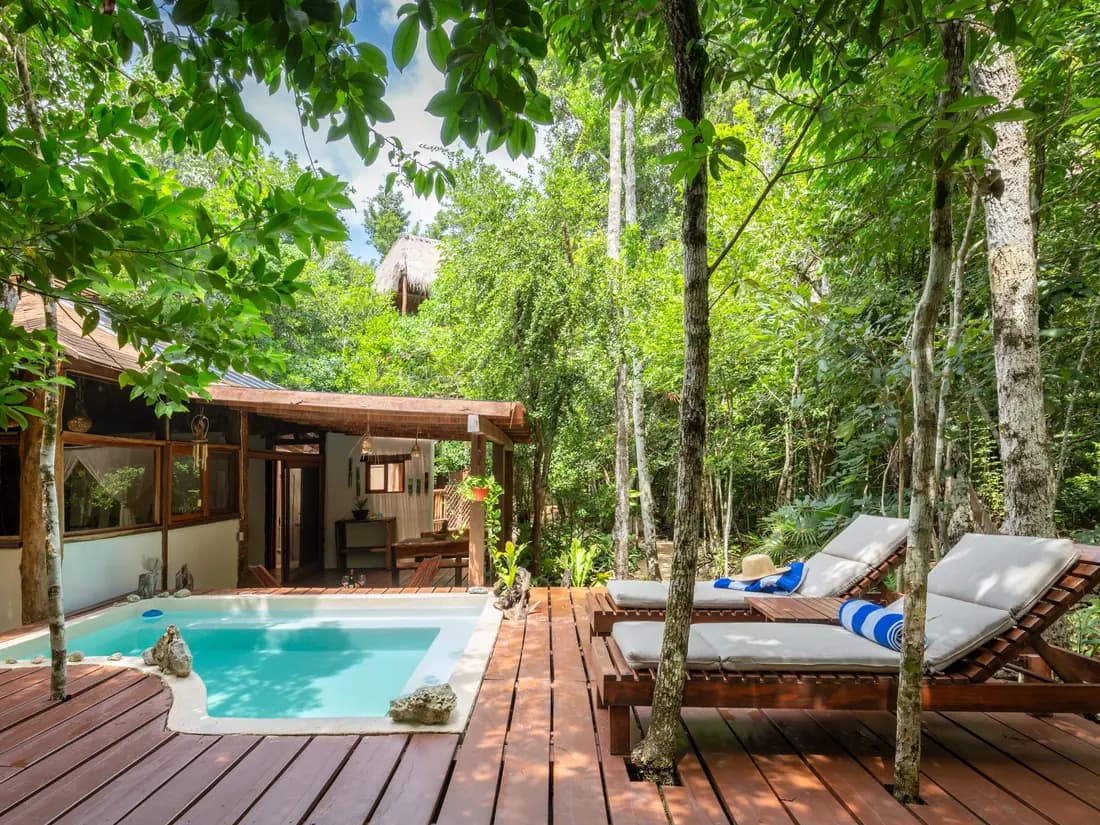 Conscious eco-cabin in the Maya Jungle, Pepem retreat center in Tulum (4)