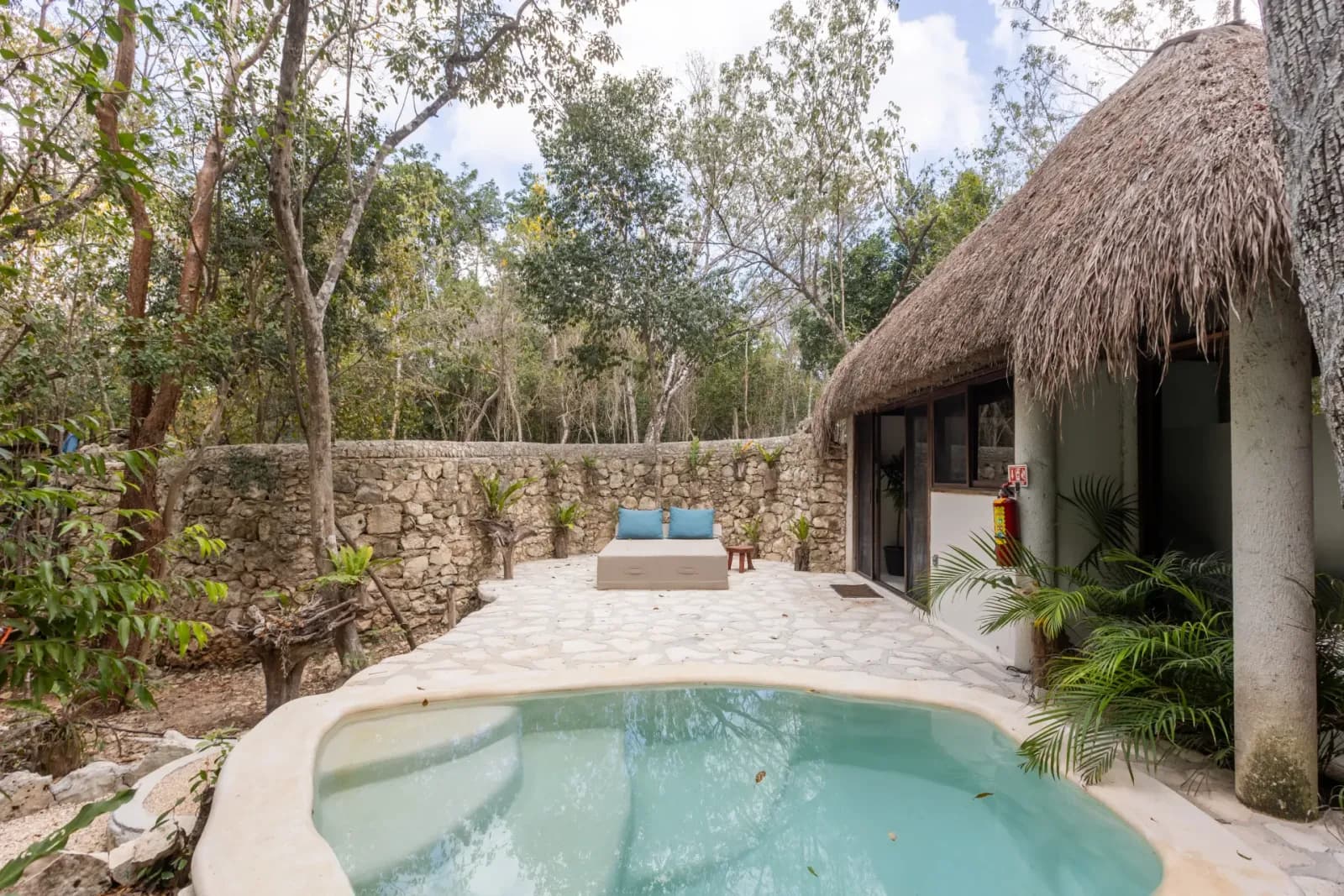 Jungle Villa Kukulkán with a private pool surrounded by jungle in Tulum, Pepem (4)